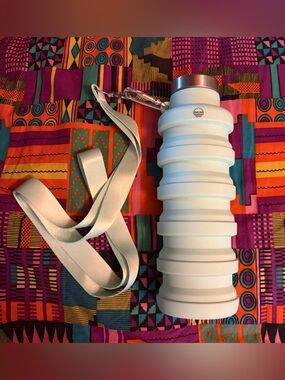 Mayim Collapsible Water Bottle - Seafoam Green